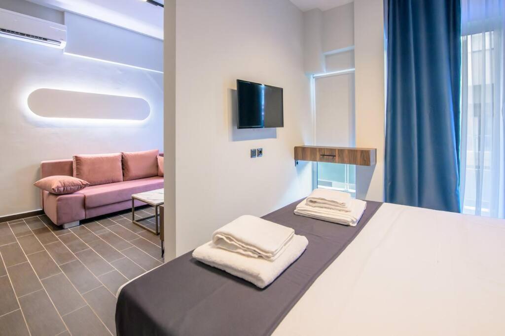 Luxury Central Apartment 4,1 ลาริซา ภายนอก รูปภาพ